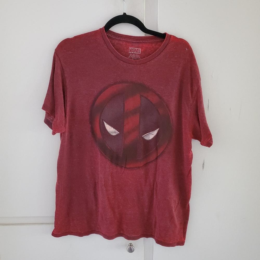 Deadpool t-shirt